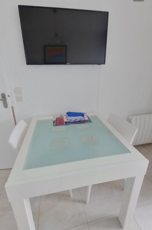 Appartement Proche De La Mer Courseulles-sur-Mer Exterior foto
